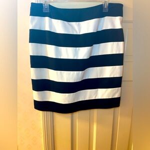 ♣️White House♠️Black Market Size 12 Skirt🎬